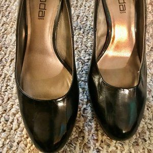 MODA Spana Black Pump Heels